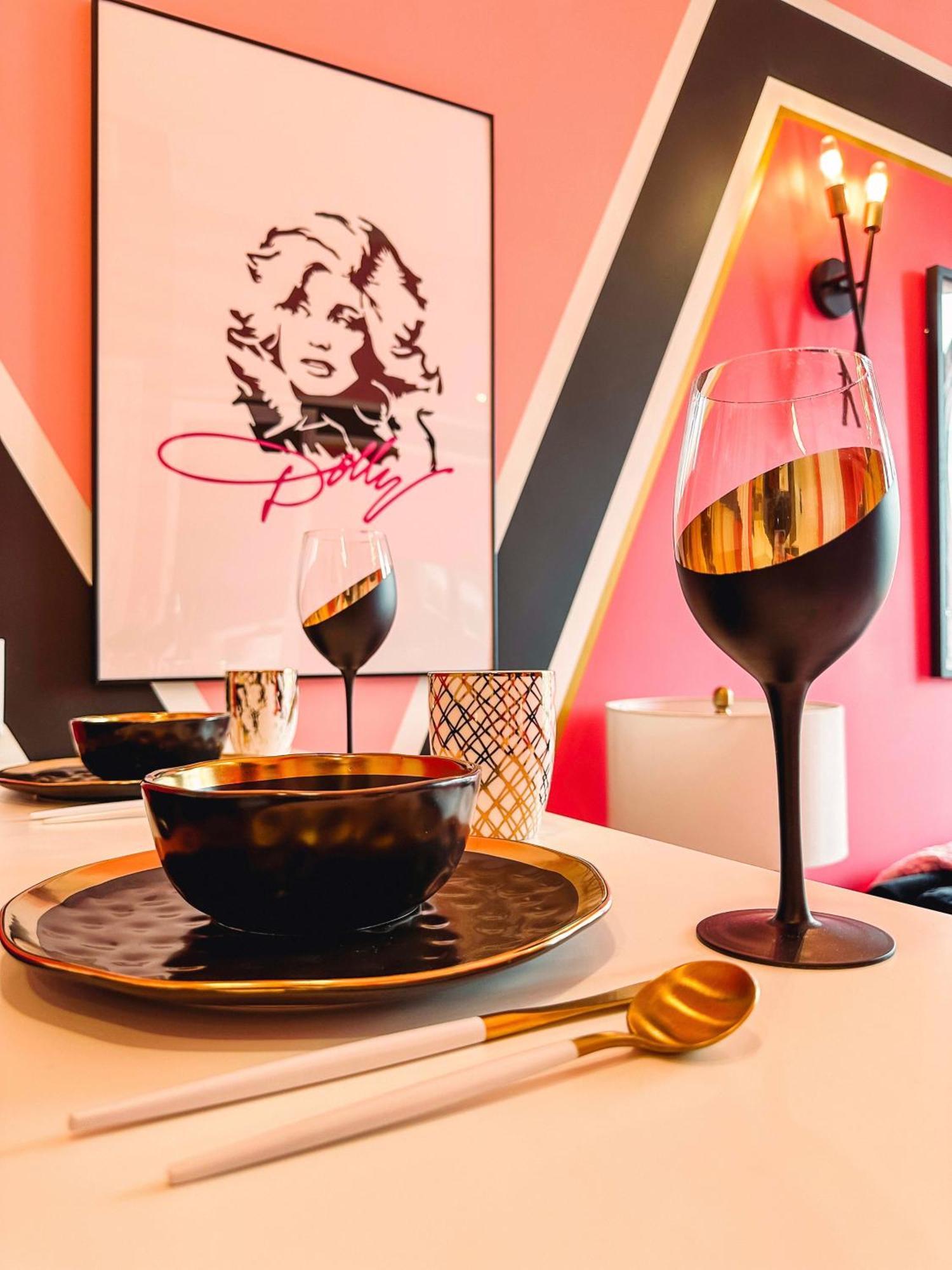 Dolly'S Glam Getaway - Glittering Gem Near Broadway Villa Nashville Luaran gambar